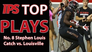 TOP 10 PLAYS: No. 8 Steph's Grab vs. Louisville