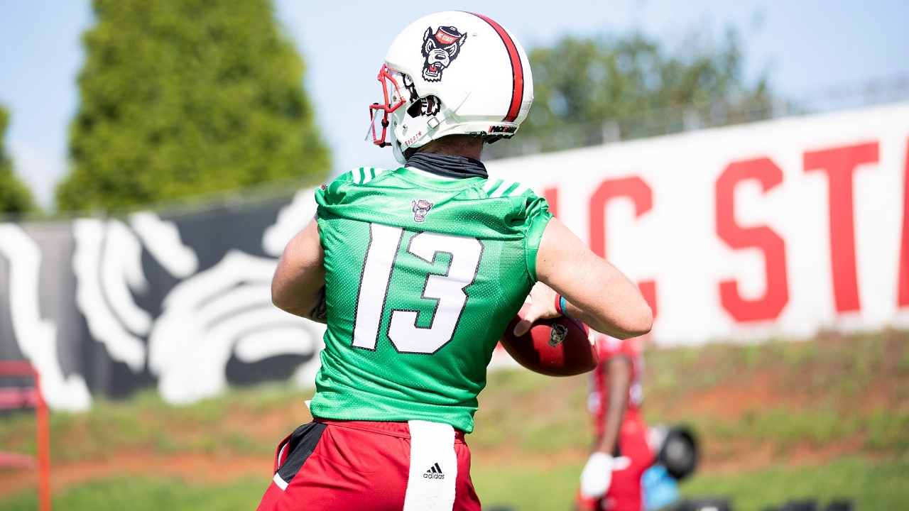 Devin Leary, Thayer Thomas on start of fall camp | Inside ...
