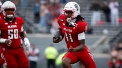LOCKER ROOM REPORT: QB CJ Bailey and LB Popo Aguirre